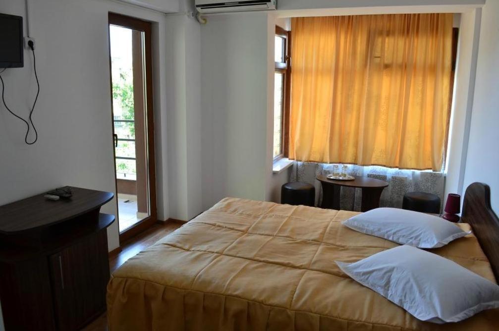 Hotel Corsar Tulcea Værelse billede