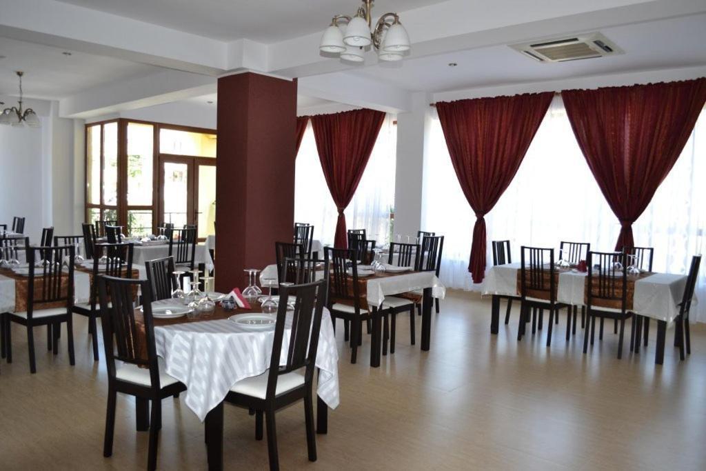 Hotel Corsar Tulcea Eksteriør billede