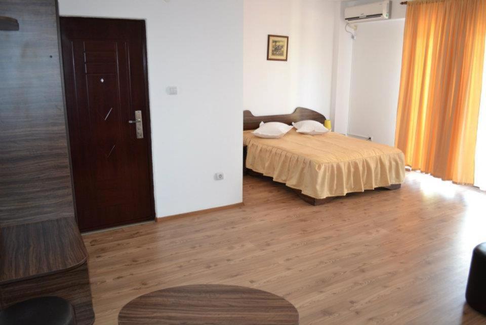 Hotel Corsar Tulcea Eksteriør billede